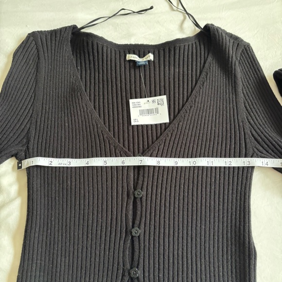 Black Ribbed Button-Up Cardigan - Picture 3 of 7
